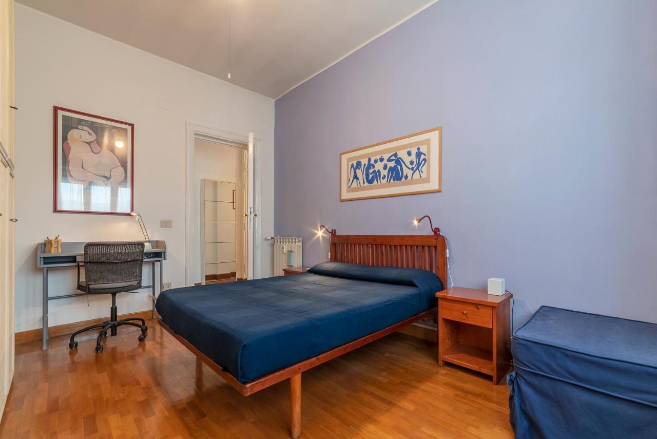 Roomy And Bright Apartment With Terrace روما المظهر الخارجي الصورة